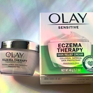 Olay Sensitive Face Moisturizer Cream with Colloidal Oatmeal